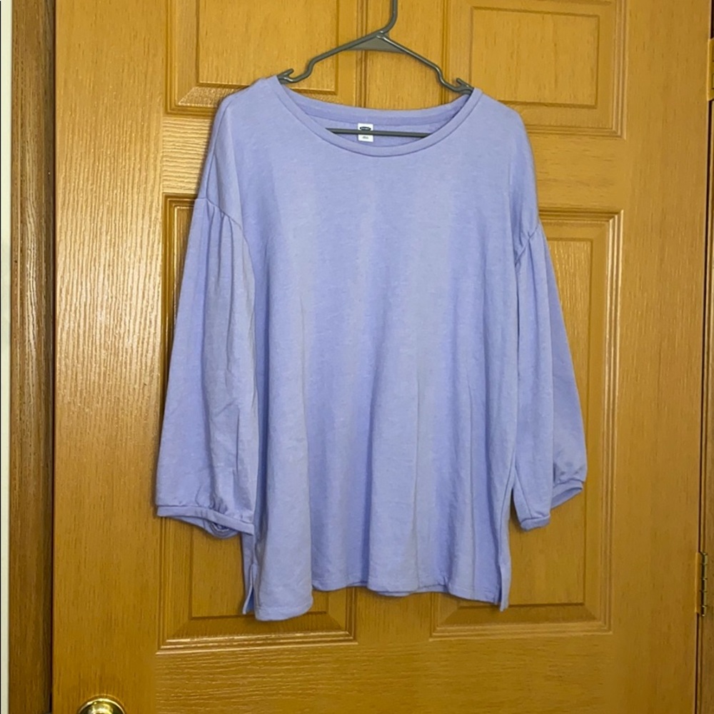 🌸NWOT Lavender sweater with 3/4 bell sleeves